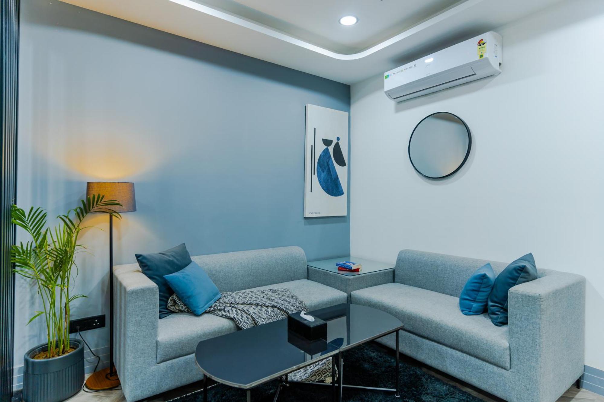 Bedchambers Luxury Apartment Near Golf Course Road Гургаон Екстериор снимка